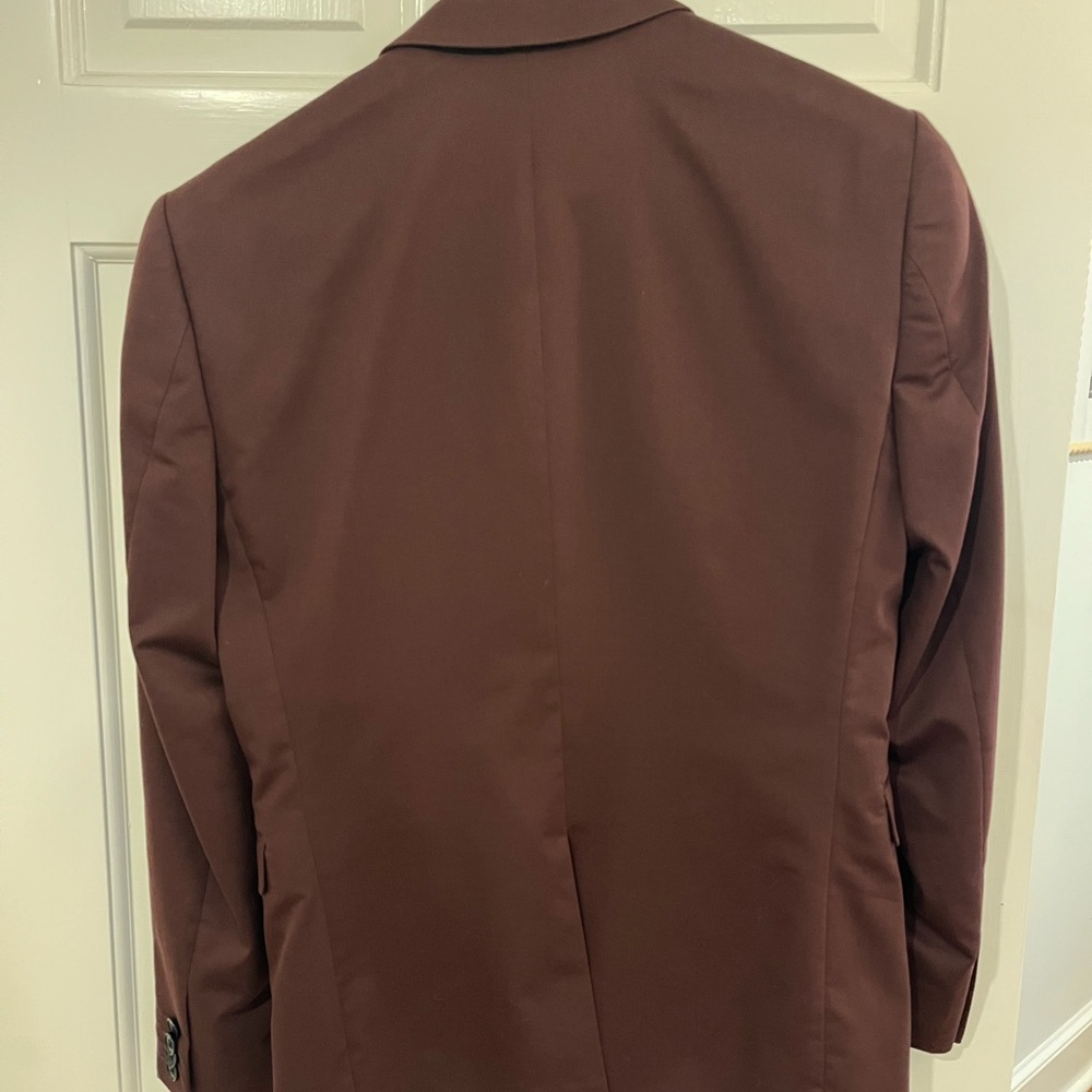 Express Men's Maroon Suit - Picture 4 of 6